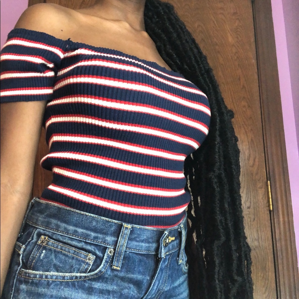 Off The Shoulder Top - Picture 2 of 5